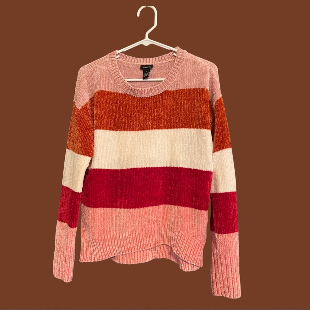 Rue 21 Sweater Size Med
